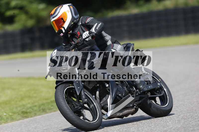 Archiv-2025/42 07.08.2025 Peter Studer Girls Day ADR/Gruppe pink/2